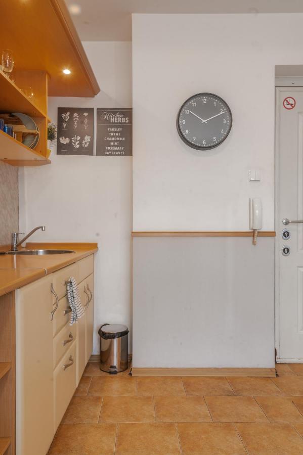 סופיה Charming Studio On Vitosha Street By Flat Mаnager מראה חיצוני תמונה