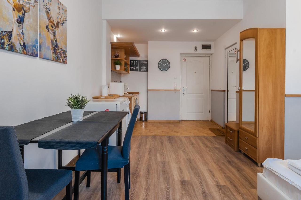 סופיה Charming Studio On Vitosha Street By Flat Mаnager מראה חיצוני תמונה